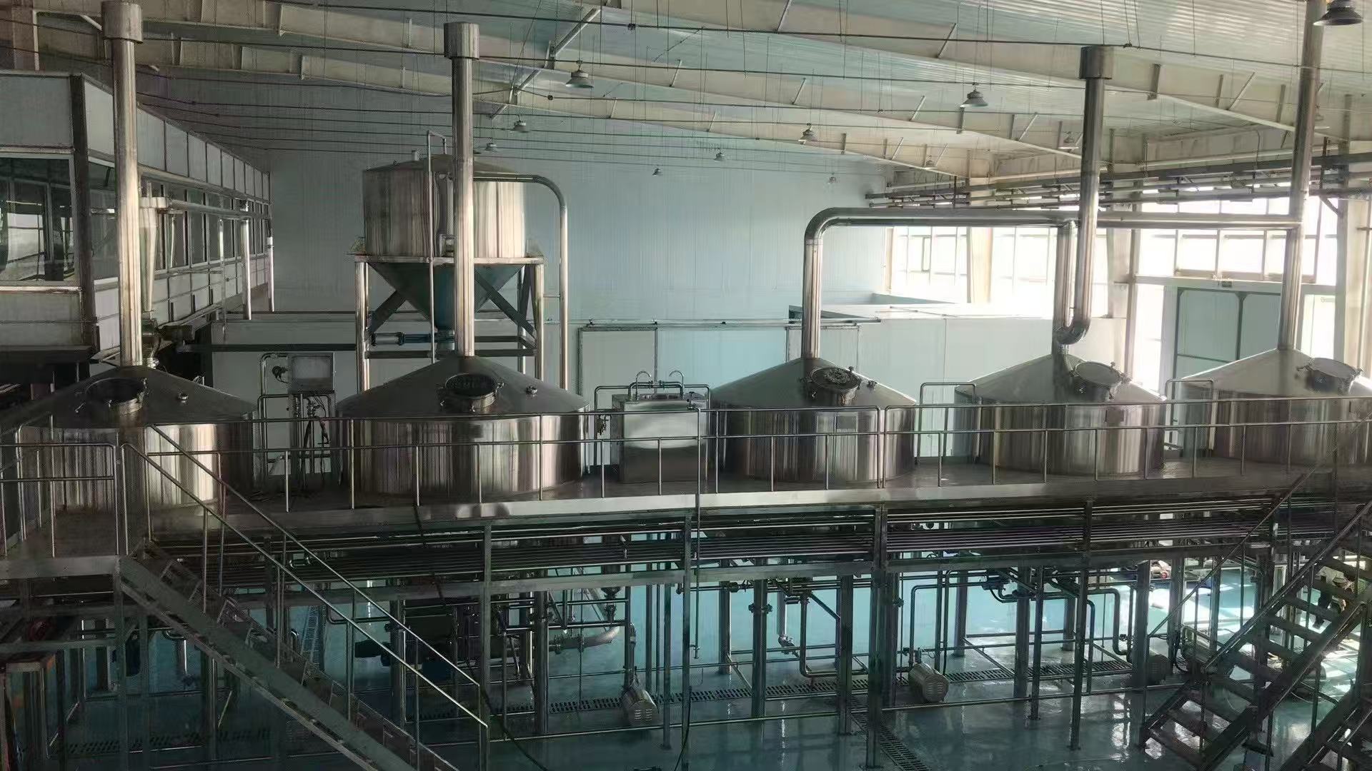 锦江精酿啤酒设备厂—精酿啤酒设备主要生产工艺与核心技术